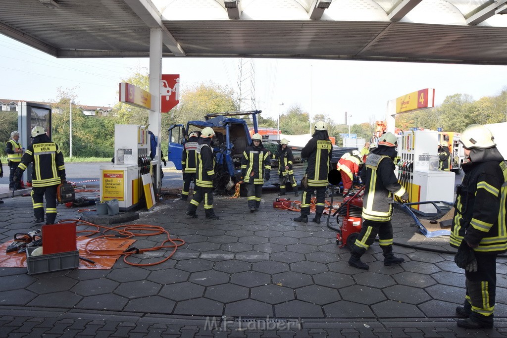 VU PKlemm LKW Tanksaeule A 59 Rich Koenigswinter TRA Schloss Roettgen P086.JPG - Miklos Laubert